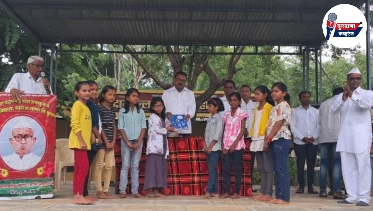 लोणार (येवती) येथील सरदार वल्लभाई पटेल शाळेत पहिल्या दिवसाचा उत्साहपूर्ण सोहळा