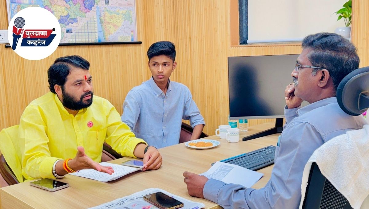खऱ्या नुकसानग्रस्त शेतकऱ्यांना त्वरित भरपाई द्या; अन्यथा शेतकऱ्यांना घेऊन एआयसी च्या मुंबईच्या कार्यालयात घुसू!...तुपकर आक्रमक!
